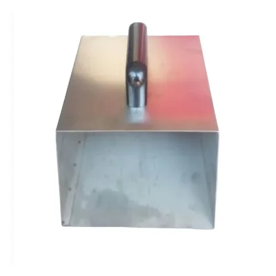 Stainless Steel Poultry Livestock Food Scoop Dung Dustpan for Pigeon Breeding