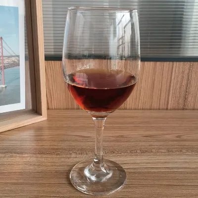 Manufacturers Wholesale Goblet Glasses, Red Wine Glasses Can Be Customized with Logos, Hotel Wine Glasses, Glass Glasses