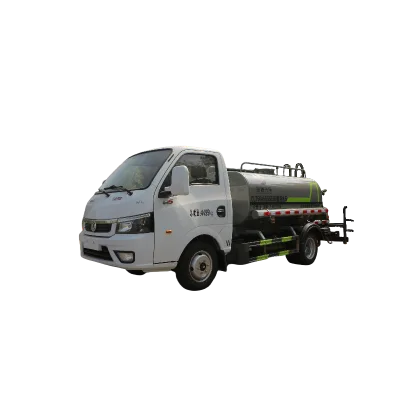 Sale of Dongfeng Tuyi Drive 4*2 Radiator 3000 Liters