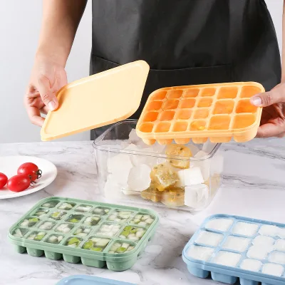Large Capacity Silicone Ice Cube Mold Easy Demoulding Plastic Ice Storage Box Homemade Ice Artifact