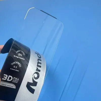 0.5mm Anti-Shock Anti-Scratc 300CC Lager Arc Electroplated 3D Borderless Glass Protetor for IPhone17Pro 17 Pro Max