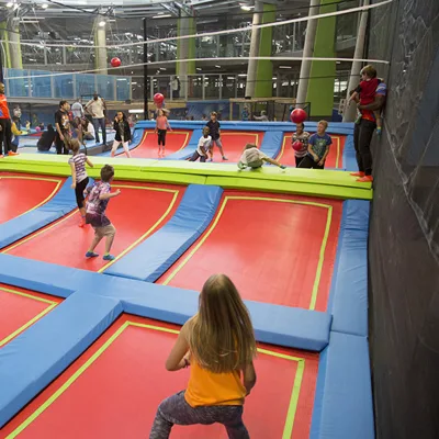 Bigjoys Amusement Custom Design Large Trampoline Maze Indoor Super Trampoline Park Trampoline Park with Ninja Warrior