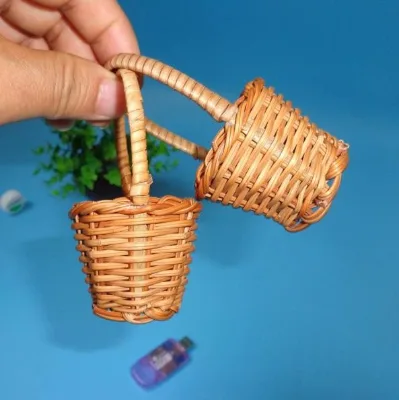 Decorative small basket hand woven creative cute small ornaments rattan woven gift basket mini basket