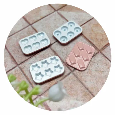 Hot Sale 1:12 Miniature Dollhouse Scale Metal Dessert Baking Mold White & Pink Unisex PC Furniture Toys for 14 Years & up
