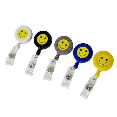 Wholesale Smile Pull Badge Teacher Retractable Custom Logo Medical Nurse Badge Reel Holder