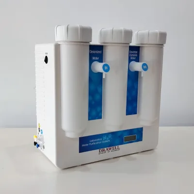 Intelligent On-Line Resistivity Monitoring Water Purification System Smart-Q15UT with Storage Tank for Analytical Lab