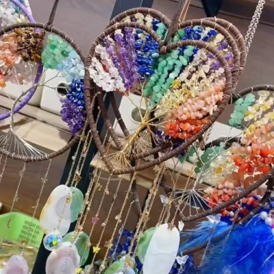 Natural Crystal Chip Dreamcatcher Chakra Agate Tree of Life Amethyst Quartz Wind Chime for Gift