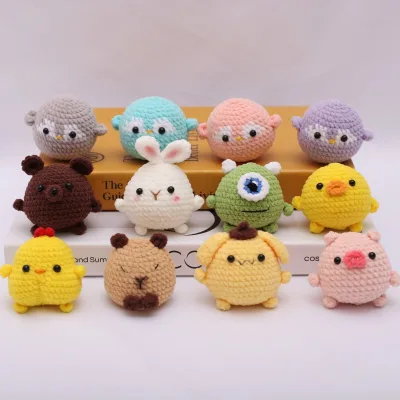 Handmade Crochet Yarn Dolls, Hand-crochet Round Pendants, Hand-crochet Cartoon Keychain Pendants, Small Dolls