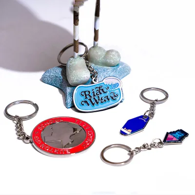 Wholesale Custom Logo Steel Zinc Alloy Car Sublimation Key Holder with Cartoon Design Lightweight & Waterproof