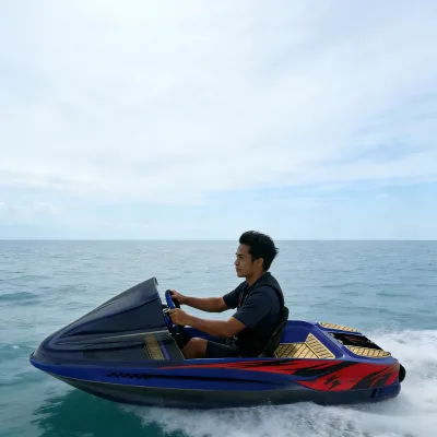 New Launched Flying Car Go Kart Racing Karting Boat for Amusement Water Park for Racing and Rental Boats