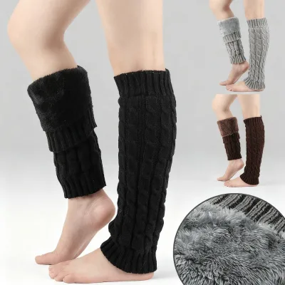A Pair of Plush Sock Covers for Warm and Thick Leg , Outdoor Cold Proof Foot and Leg Covers