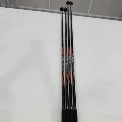 Factory Wholesale 100% Carbon Fiber Cross Country Ski Poles Ultra Light Nordic Ski Sticks With Cork Handle Tungsten Tip
