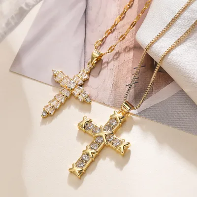 Light Luxury Copper Plated Zircon Cross Pendant Necklace Female Niche commuter Necklace Jewelry
