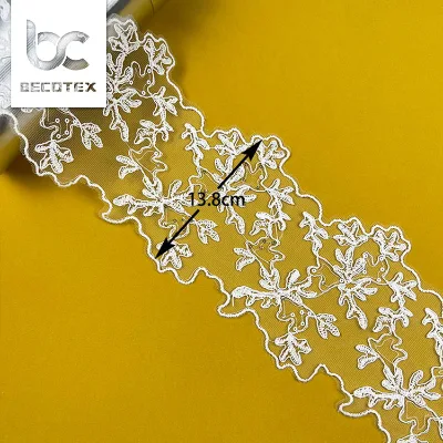 Custom Sequin Embroidery Lace Trim Fabric for Wedding Gowns and Pajamas