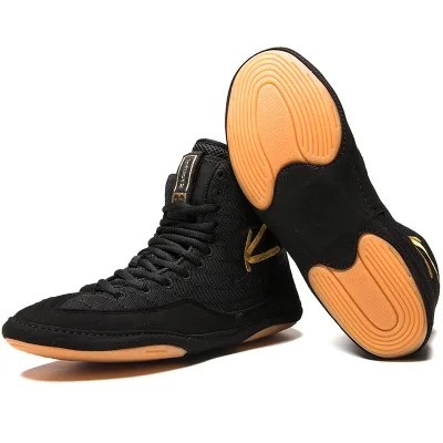 Custom OEM Chinese Professional Pakistan Sport Wrestling Shoes for Men Summer/Winter Protective Foot Safety PVC Upper