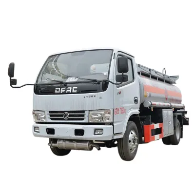 China DONGFENG Duolika D6 4x2 Truck diesel Fuel tank 115HP Flammable Liquid Transport Oil tank Truck Tanker Truck Fuel