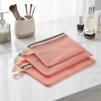 New Design Large Reusable Clear Mesh Makeup Bags with Handle Portable Cosmetic Toiletries Zipper Pouch for Travel Daily Use