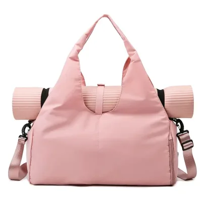 New Trendy Large Capacity Waterproof Portable Yoga Bag Light Weight Travel Sports Gym Bag for Women