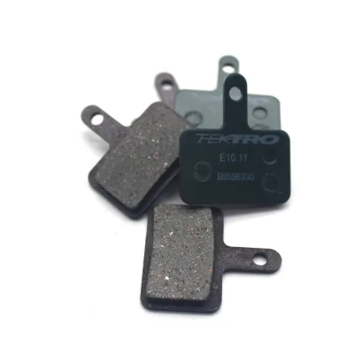 Various Specifications Bicycle Disc Hydraulic Brake Pads Universal Semi-Metallic BMX Bike Brake Pads Resin Use