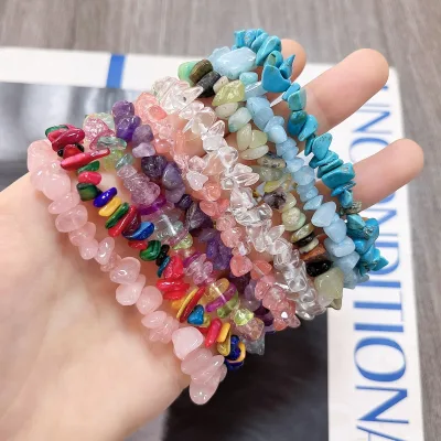 Wholesale Chip Natural Stone Healing Crystal Bracelet Fluorite Moonstone Gemstone Elastic Bracelet for Women