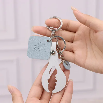 Wholesale Cartoon Animal Crab Claw Keychain Creative Lovely PU Leather Key Holder Lucky Decorative Bag Pendant Gift for Friends
