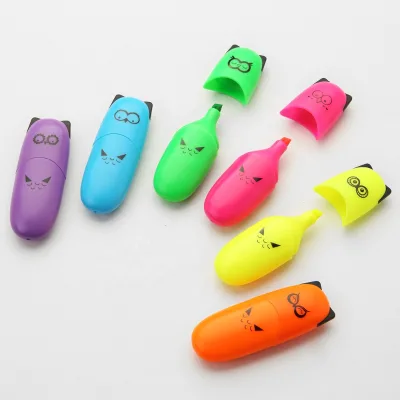 Rainbow Lines: Unique Mini Cat-Shaped Highlighters - Exclusive Patent Design, Hot Sale for Kids' Stationery