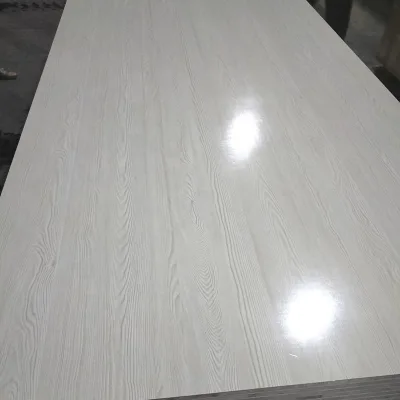 High Glossy UV Coated 1220*2440mm 15mm 16mm 18mm Melamine Paper Faced Wood Block Board Blockboard for Furniture or Decoration