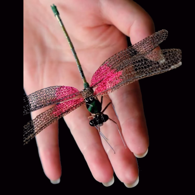 Beautiful metal dragonfly decoration good gift for mother and friends