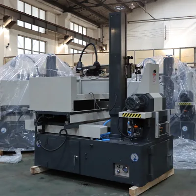 China Machinery DK7732 Series CNC EDM Wire Cut Machine Electric Automatic Wire Cutting Machine