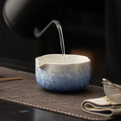 Ice Flower Crystalline Glaze Cloud-shaped Matcha Ceramic Matcha Bowl