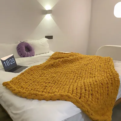 Factory Wholesale Washable Cotton Tube Chunky Knit Winter Blankets Weighted Blanket