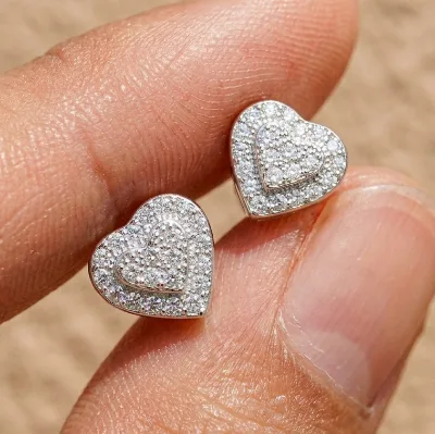 Wholesale Hip Hop Style 925 Sterling Silver Trendy Accessory Unisex Iced Out halo Heart Shaped Gra Full Moissanite Stud Earrings
