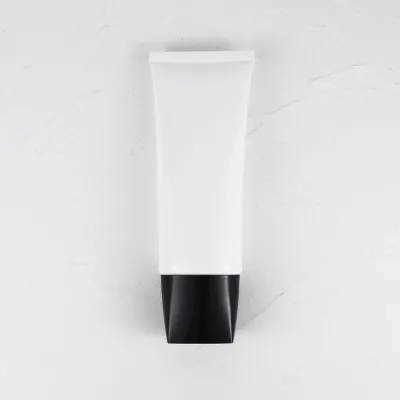 New Design Flat Plastic Soft Tube Rectangle Flip Top Cap Hand Cream Face Cream Skin Care Sun Block Sun Cream Sunscreen Packaging