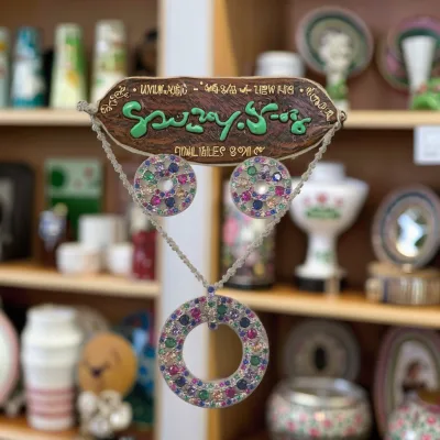 Sweet and Fashionable Retro Vintage Necklaces Earrings Sets Light Luxury for Weddings Parties Wholesale Feminine Accessories