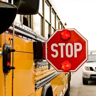 Spanish PARE School Bus Stop Sign LED Flashing Light Third Grade Reflective Film Aluminum Sheet 12V/24V Heavy Duty Arm Traffic