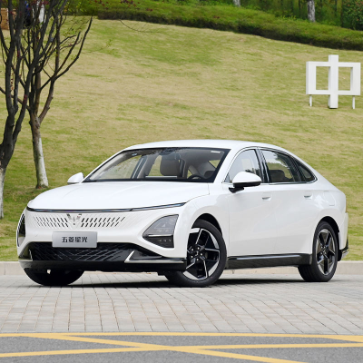 High Quality Chinese Auto New Energy Vehicle Hybrid Car for Adults & Seniors with License Battery Charging Features