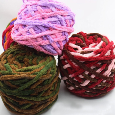 High Quality  Single Strand of  Thick  Yarns Knitting Wool Thread  Hand Knitting Yarn for Scarf Hat Sweater