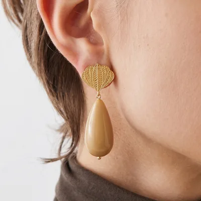 Stainless Steel Floral Cameo Drop Earrings with Resin Pendant Vintage Long Dangle Jewelry for Women