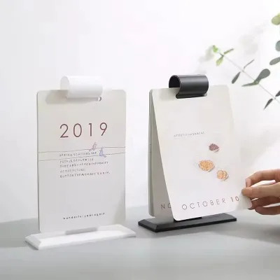 Custom Desk Paper Calendar Custom Emboss Hot Stamping Laminated 13 Pages Monthly Chinese Style Table Calendar