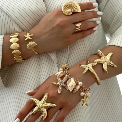Summer Seaside Starfish Couch Shell Open Bangle Ring for Women Gold Plated Geometric Ocean Women Open Ring Cuff Bangle Jewelry