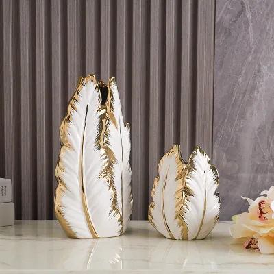 Nordic Luxury White Ceramic Vase with Gold Electroplating Porcelain Flowers Bud and Leaf for Wedding Home Decor
