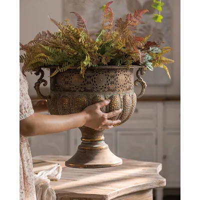 European Retro Antique Gold Floral Container Wedding Banquet Table Flower Decoration Hollow Out Carve Vase