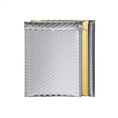 Premium Holographic Rainbow Bubble Mailers Tamper-Evident Padded Pouches for Boutique Apparel