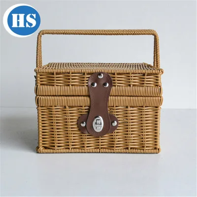 New Factory Wholesale  Wicker Willow PP Rattan Picnic Basket With Lid and Handle for Camping and Shopping