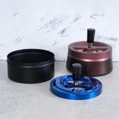 Classic Portable Cigarette Ashtray Round Push Down Ashtray Windproof Metal Cigarette Ashtray with Lid