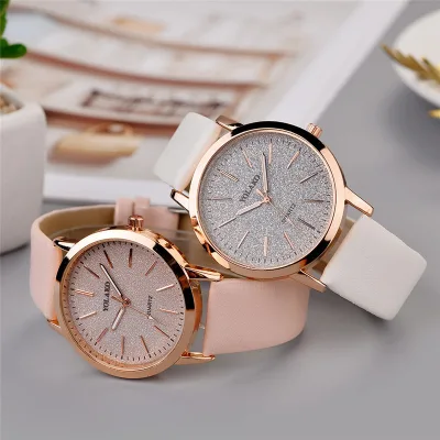 Wholesale Fashion Jewelry Classic Quartz Watches for Ladies Leather Band Starry Sky Analog Glittering Dial Wrist Watch for Women