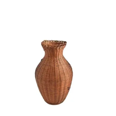 Wholesale Handcrafted Rustic Chinese Style Decorative Flower Holder Bamboo Wooden Vases Home Decor