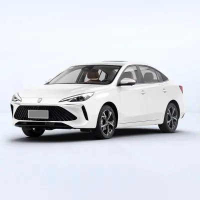 Premium Rongwei Roewe I5 Gas New Cars Second-Hand Reliable Choice with Left Steering Manual Gear Box Leather Seats Rear Camera