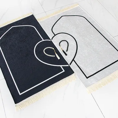 Islamic Modern Persian Rabbit Furry Thick Wool Material Muslim Prayer Foldable Washable Travel Rugs Mat