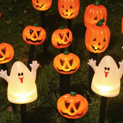 Cross-border New Halloween Outdoor Garden IP55 Waterproof Decorative LED String Lights Pumpkin Ghost Solar-Powered Lights